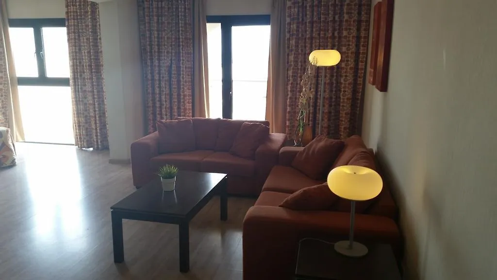 לרנקה Livadhiotis City Hotel 2*,